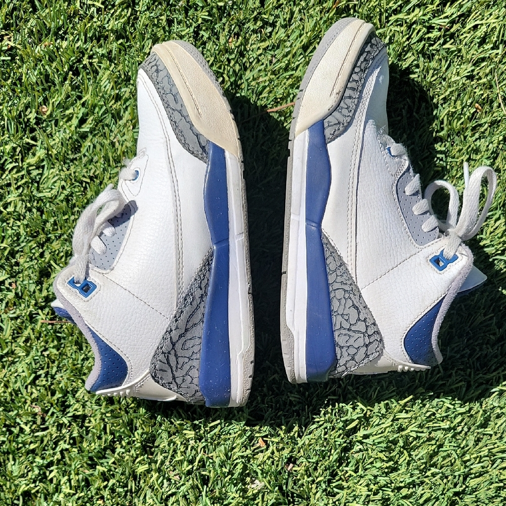 Jordan Kids White and Blue Sneakers